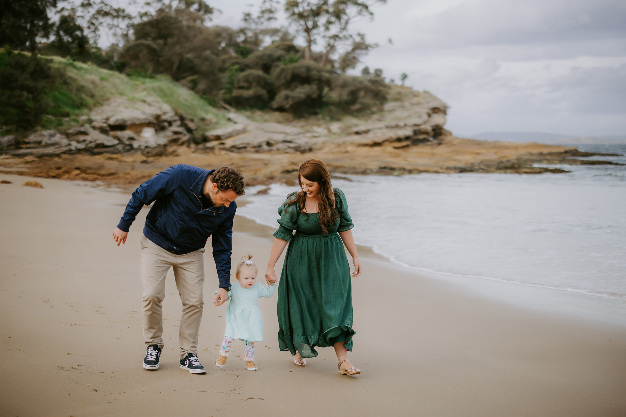 Blackmans Bay Beach Family by Ulla Nordwood – 0001